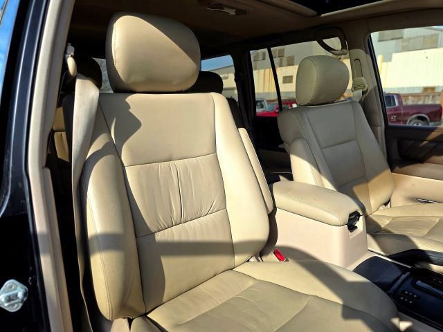 Used 1999 Toyota Land Cruiser image 26