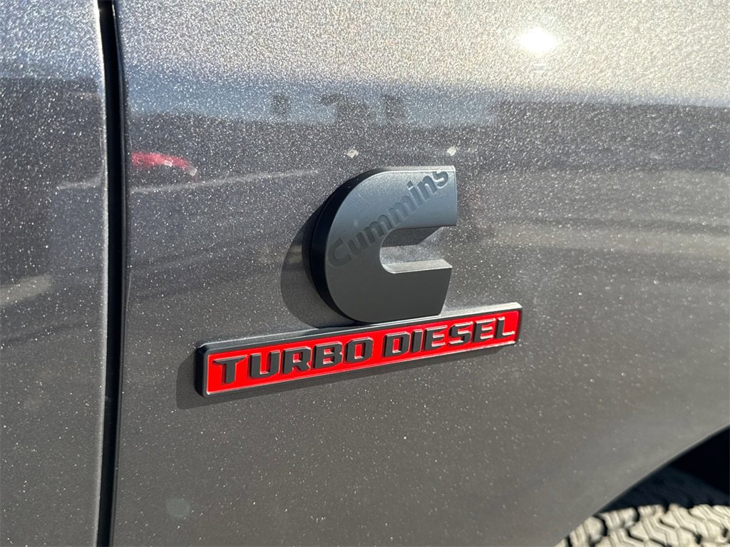 Used 2023 RAM 2500 Laramie w/ Night Edition image 9