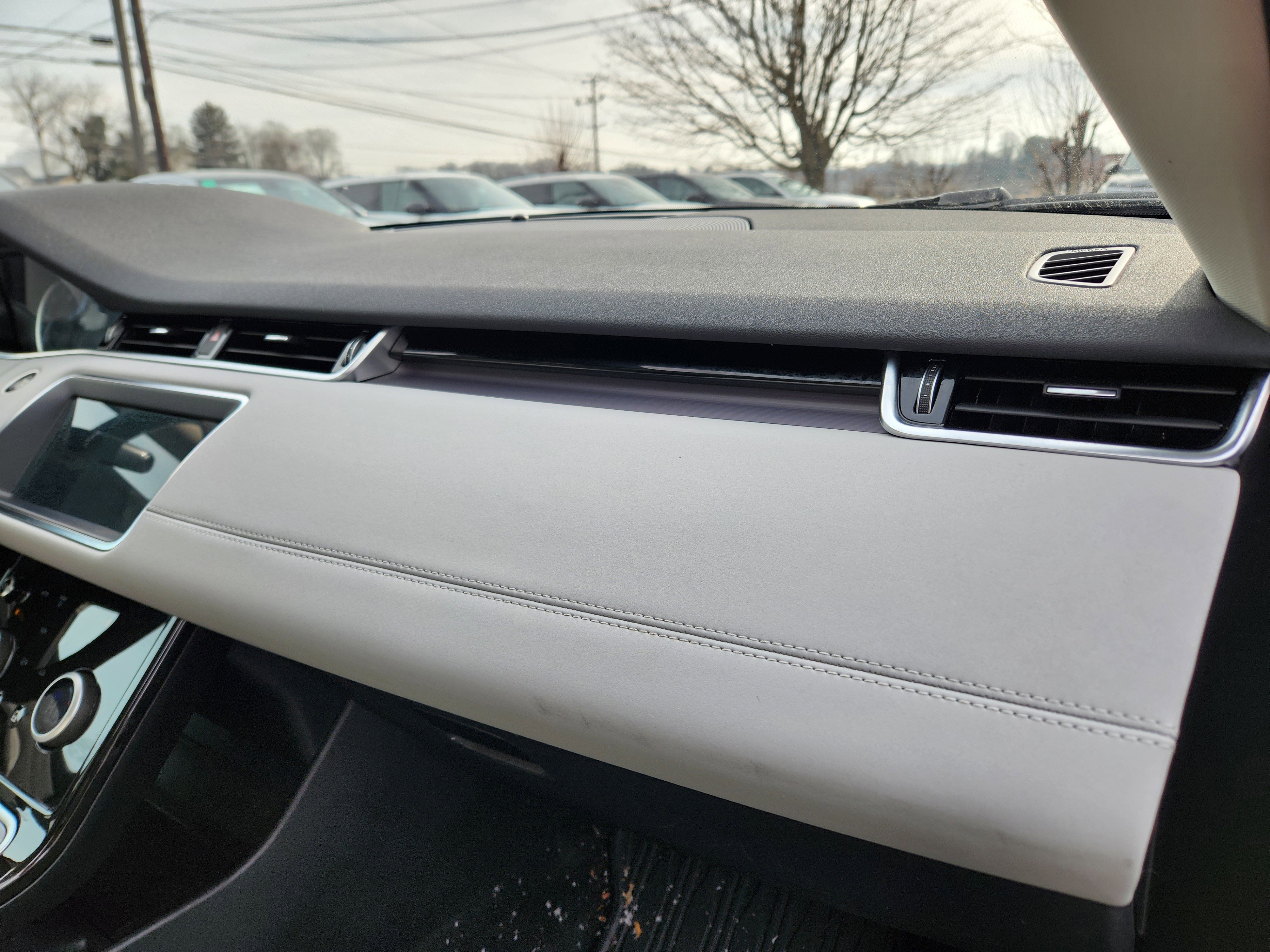 Used 2021 Land Rover Range Rover Evoque S image 17