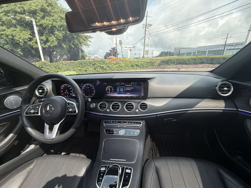 Used 2019 Mercedes-Benz E 300 4MATIC image 18
