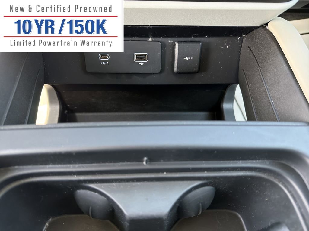 Used 2024 Land Rover Defender 130 S image 23