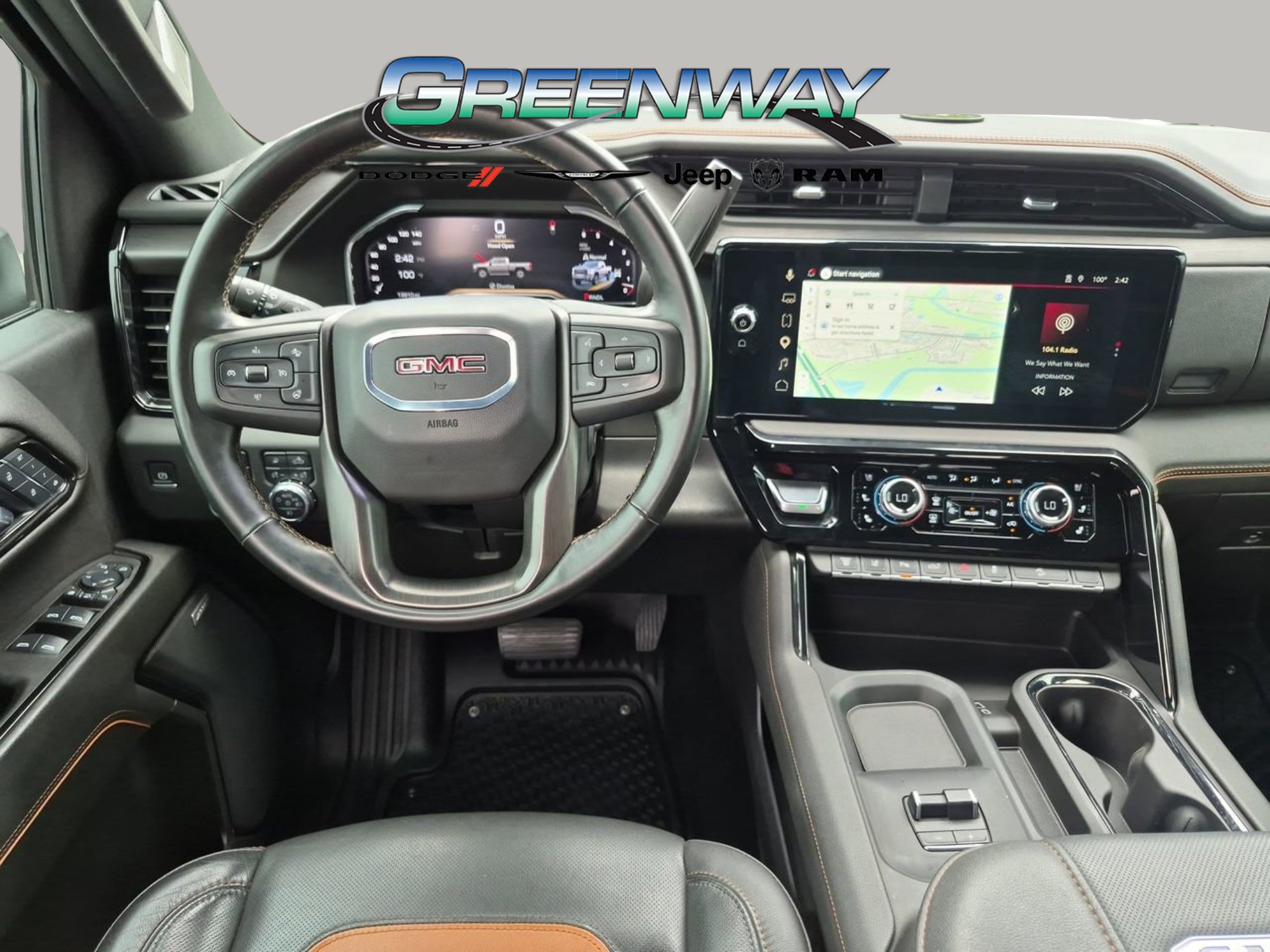Used 2025 GMC Sierra 2500 AT4 w/ AT4 Premium Plus Package AWD/4WD image 25