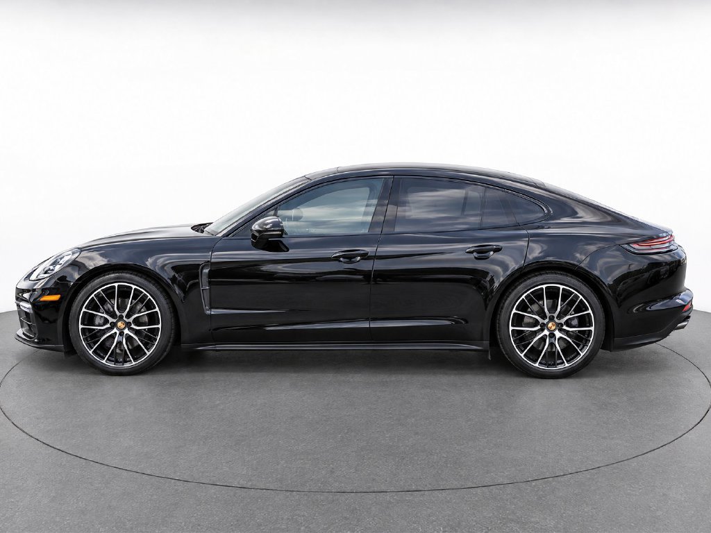 Certified 2023 Porsche Panamera 4 Platinum Edition AWD/4WD image 2
