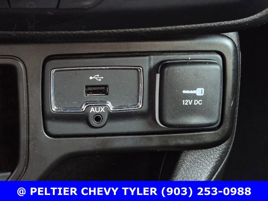 Used 2021 Jeep Renegade Latitude image 24