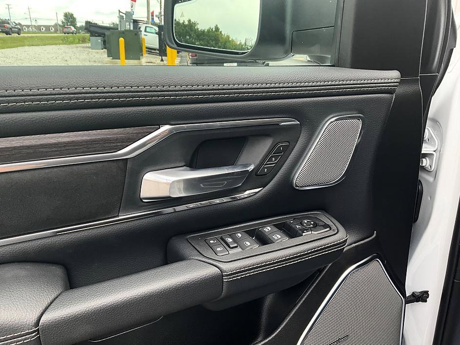 New 2027 RAM 1500 Laramie w/ Night Edition AWD/4WD image 13