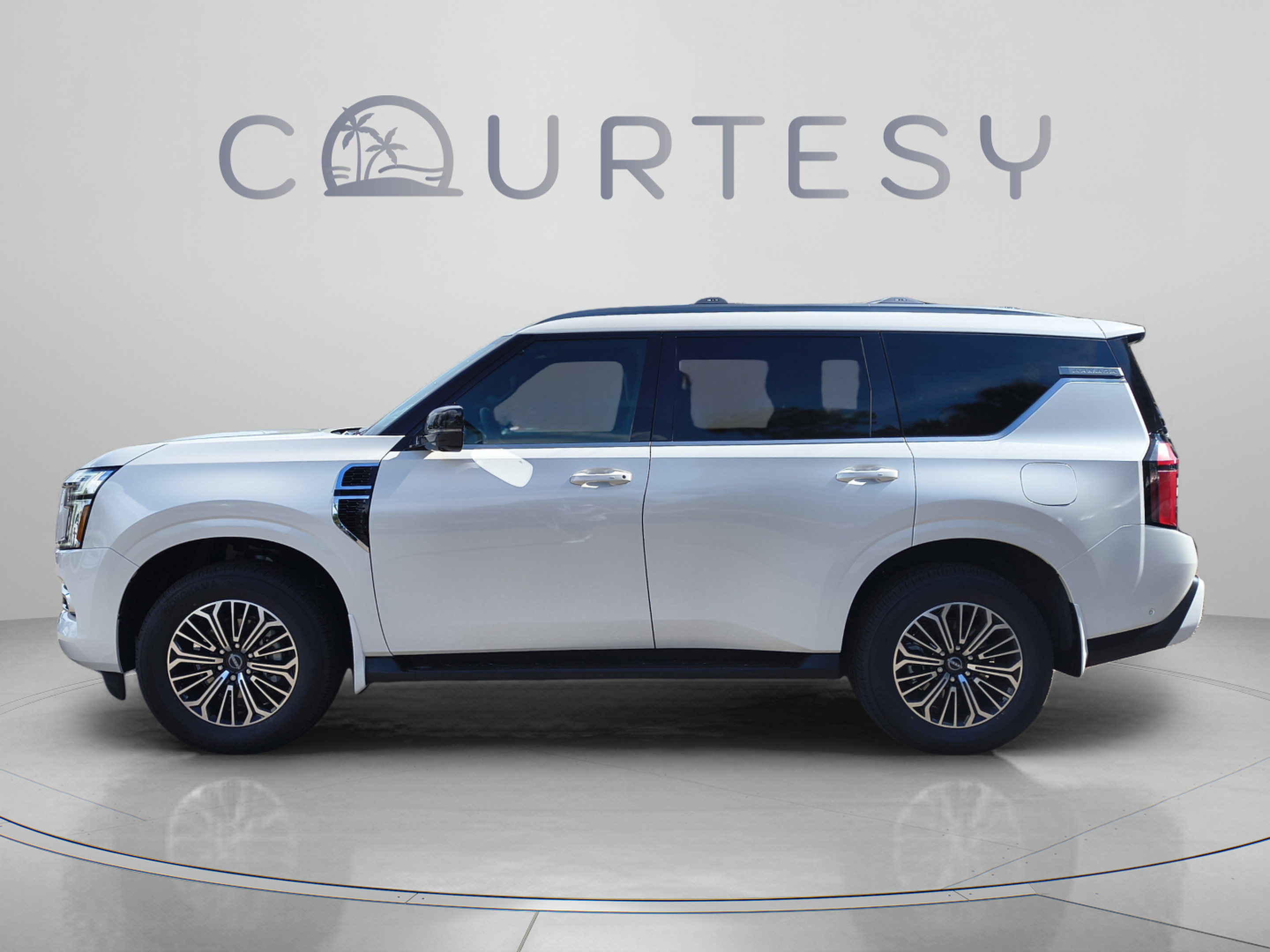 New 2026 Nissan Armada SL w/ Captain's Chari Seat Package AWD/4WD image 2