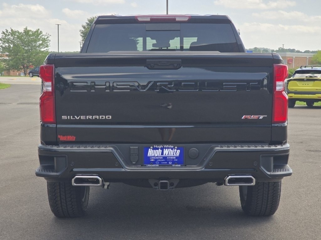 New 2026 Chevrolet Silverado 1500 RST w/ RST All Star Premium Package AWD/4WD image 11