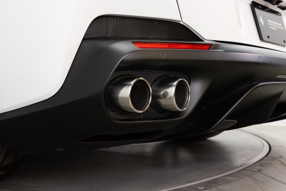 Certified 2020 Ferrari Portofino image 51