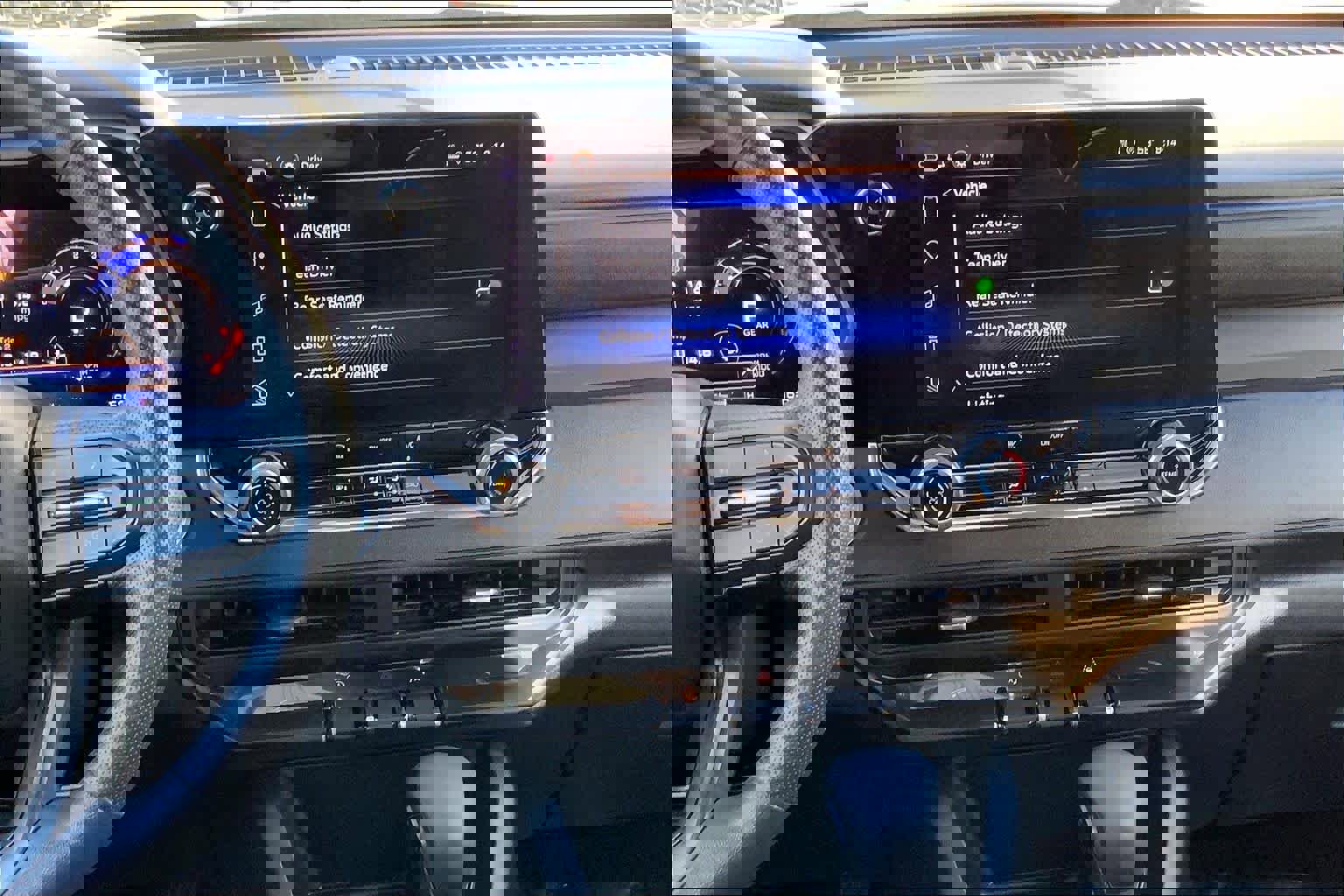 Used 2024 Chevrolet Colorado W/T image 7