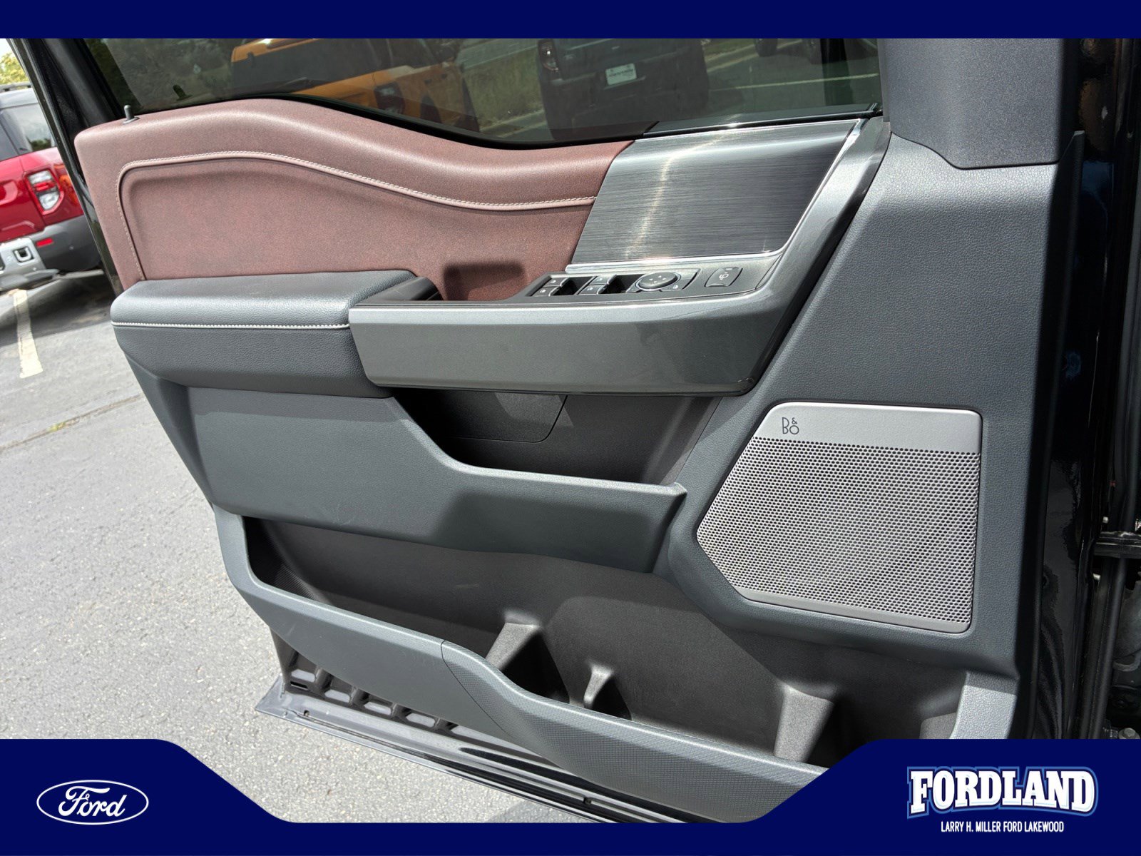 Used 2023 Ford F150 Lariat w/ Equipment Group 502A High AWD/4WD image 13