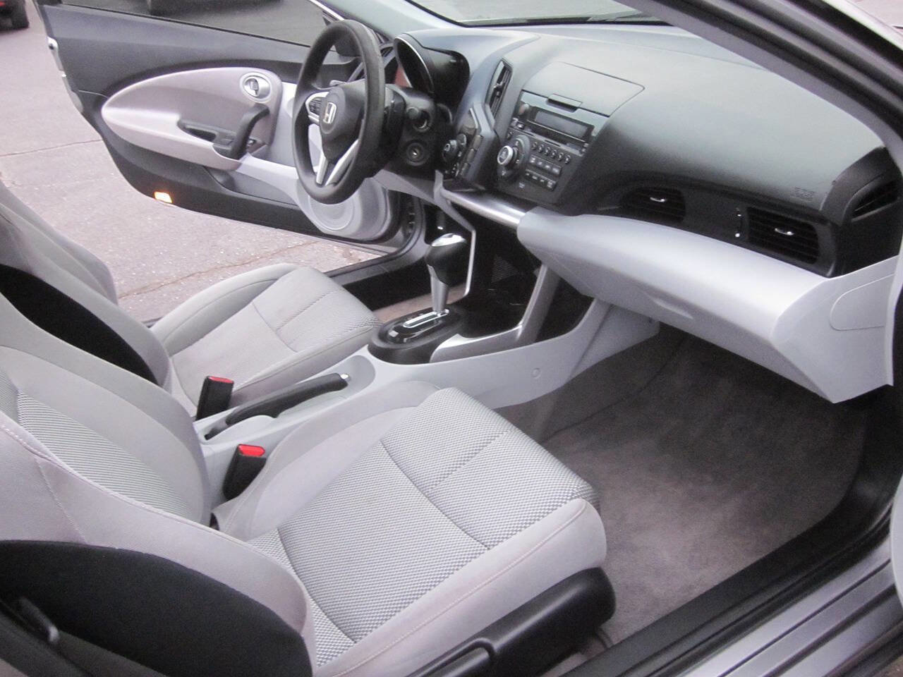 Used 2011 Honda CR-Z image 16