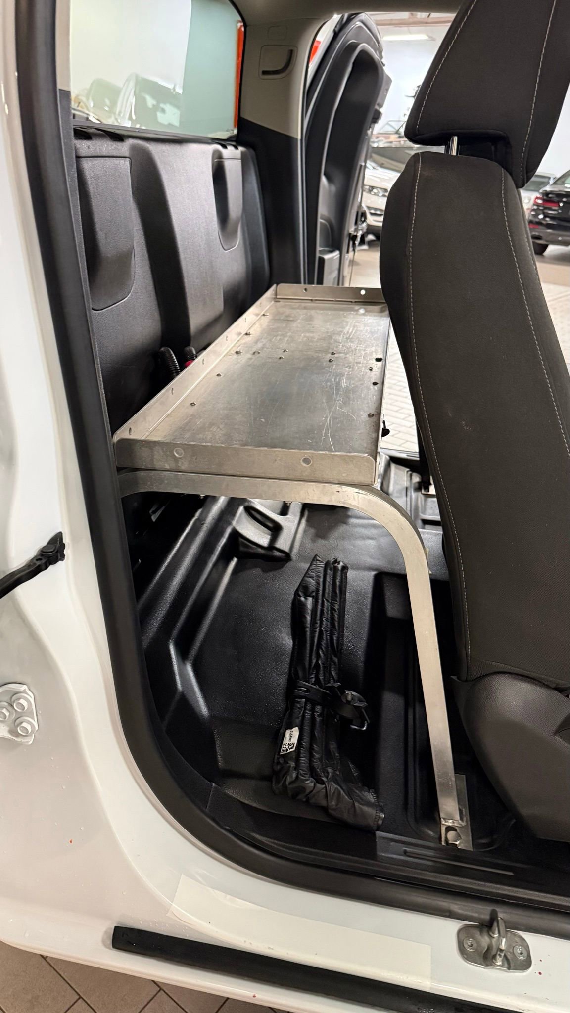 Used 2022 Chevrolet Colorado LT w/ Fleet Safety Package image 24