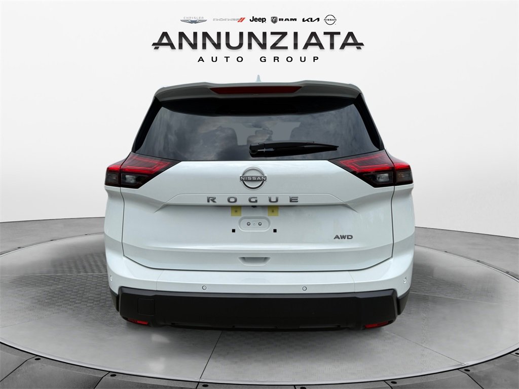 New 2026 Nissan Rogue SV w/ SV Premium Package image 4