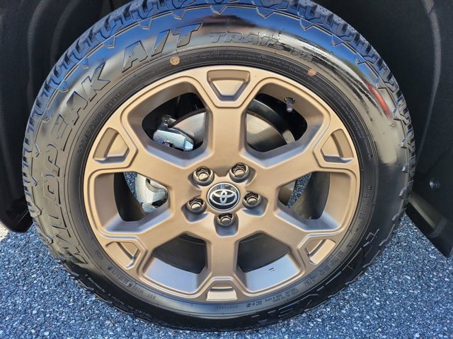 Used 2024 Toyota RAV4 AWD Hybrid image 17