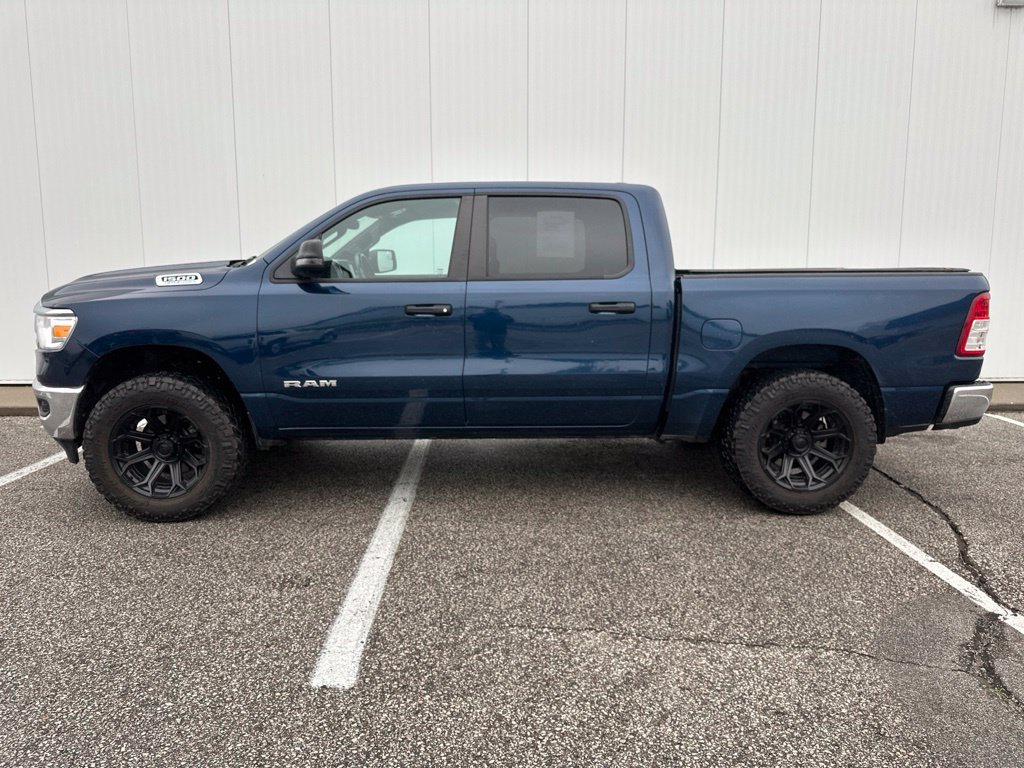 Used 2023 RAM 1500 Big Horn AWD/4WD image 3