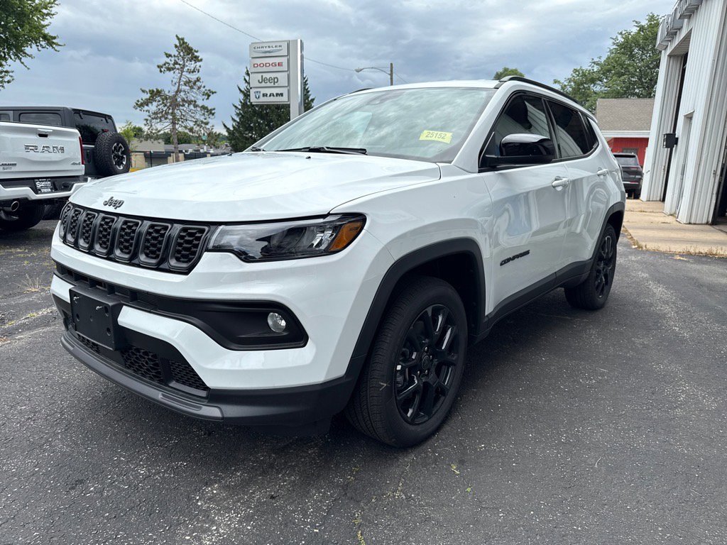 New 2025 Jeep Compass Latitude w/ Altitude Special Edition image 5