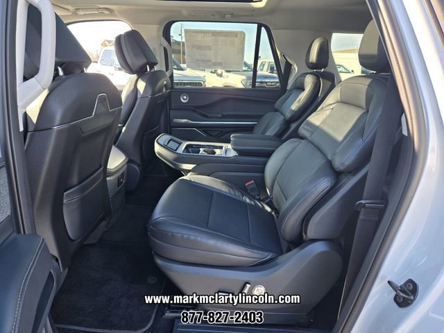 New 2026 Lincoln Navigator L Reserve image 7