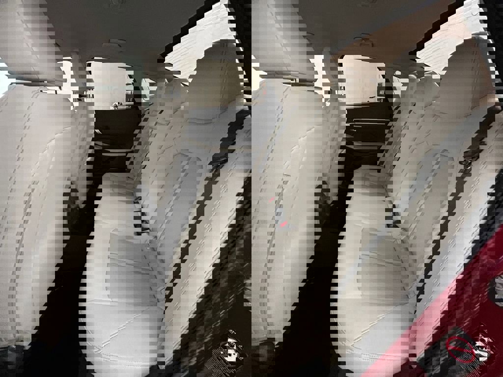 Used 2023 Hyundai Sonata SE w/ Cargo Package image 19