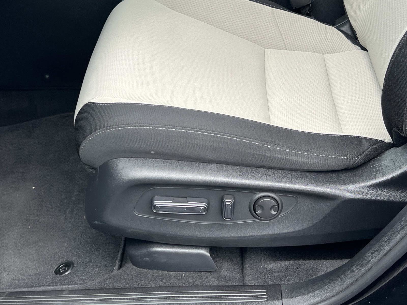 Certified 2023 Honda CR-V EX image 16