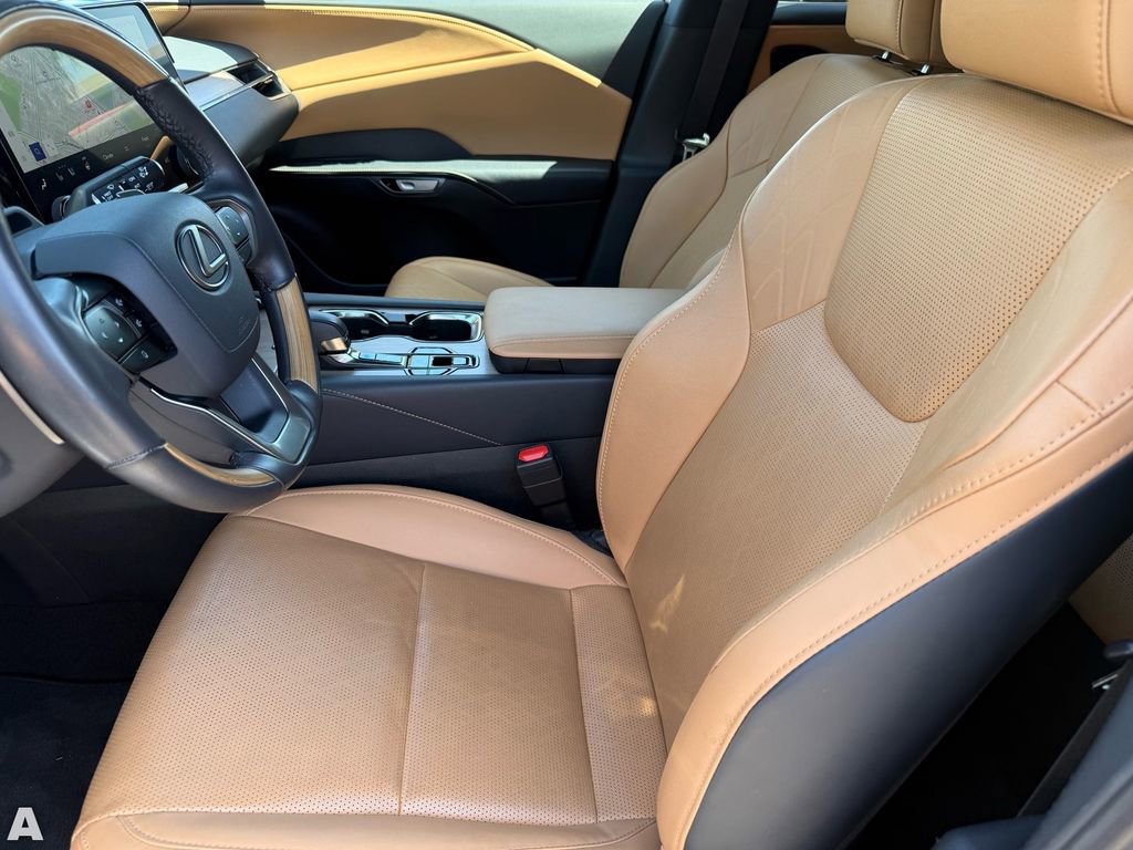 Used 2024 Lexus RX 350 w/ Convenience Package image 12