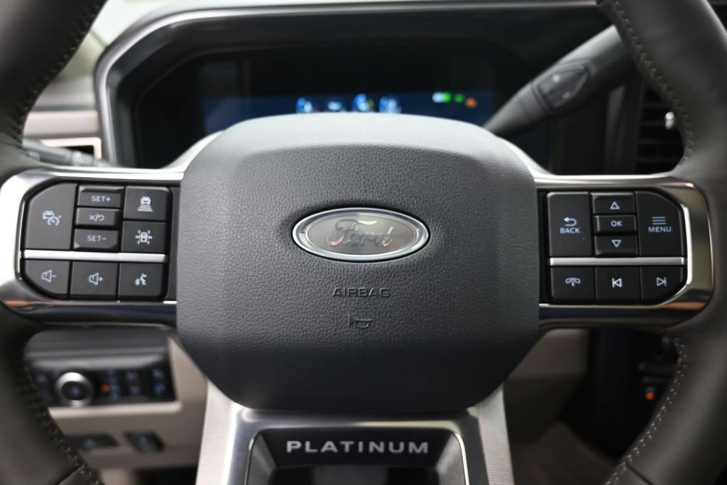 New 2026 Ford F250 Platinum w/ Platinum Plus Package AWD/4WD image 12