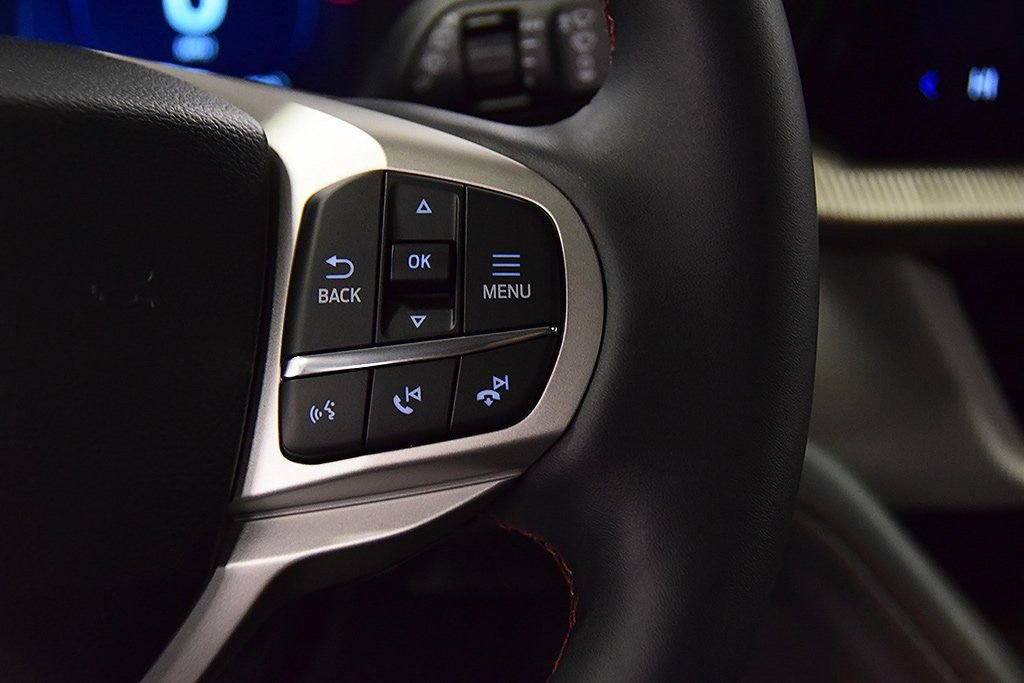 New 2026 Ford Explorer Active w/ Active Comfort Package image 22