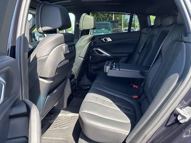 Used 2022 BMW X6 xDrive40i AWD/4WD image 42