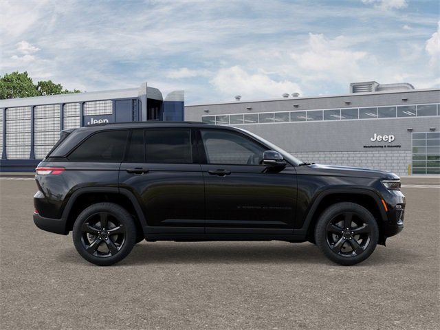 New 2025 Jeep Grand Cherokee Limited w/ Luxury Tech Group II image 21