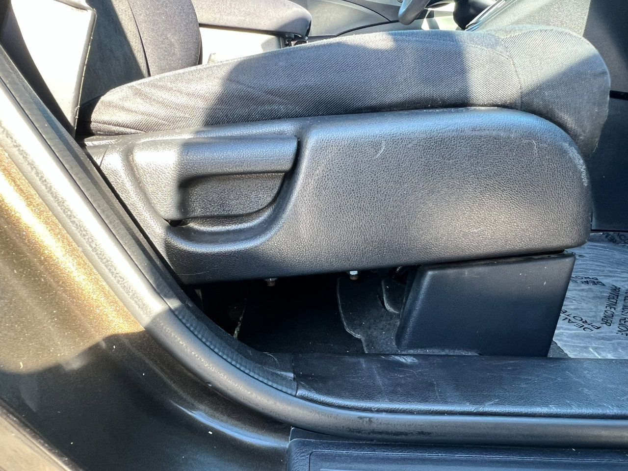 Used 2015 Honda CR-V LX image 33