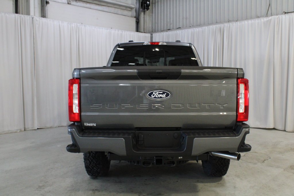 New 2027 Ford F250 XL w/ Tremor Off-Road Package AWD/4WD image 31
