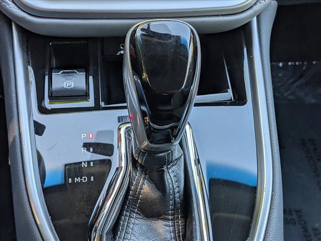 Used 2020 Subaru Outback Premium image 11