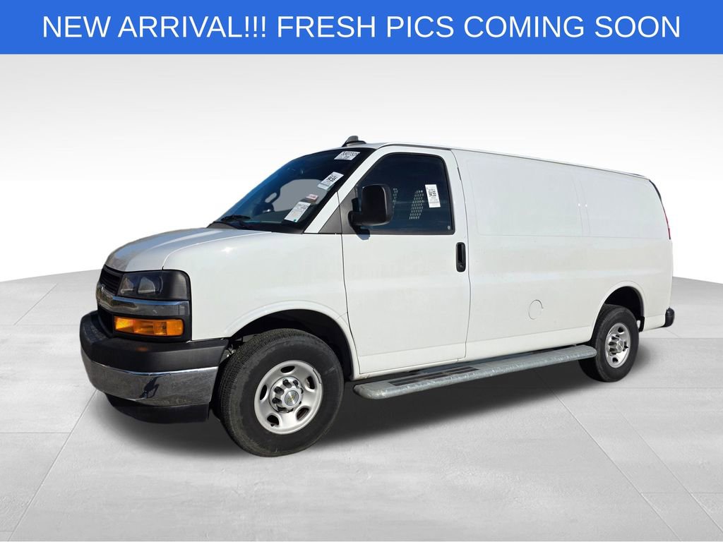 Used 2024 Chevrolet Express 2500 w/ Driver Convenience Package image 2