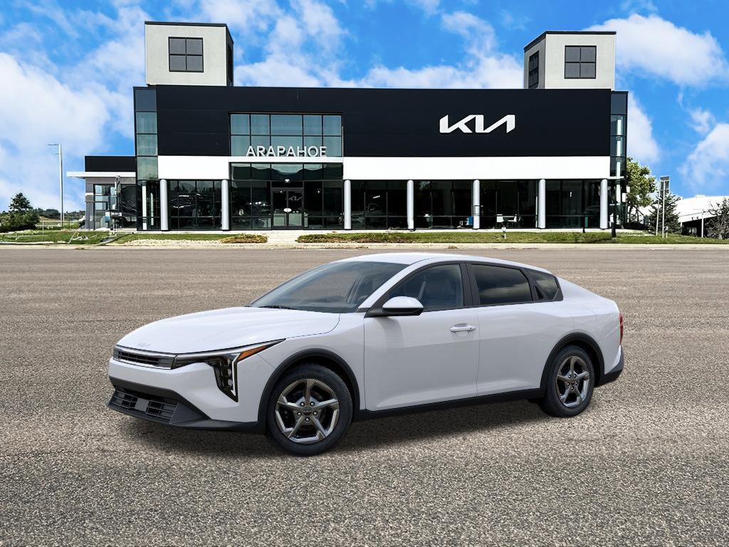 New 2026 Kia K4 FWD image 3
