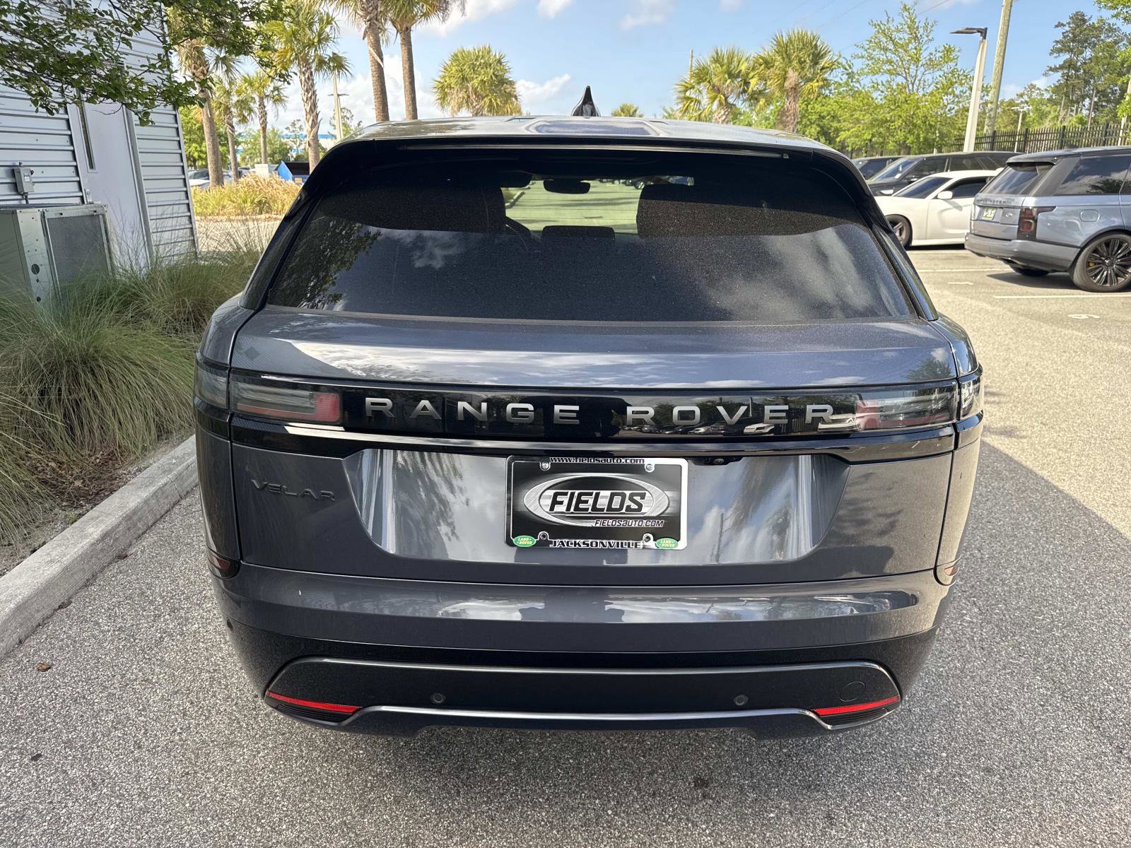 Certified 2026 Land Rover Range Rover Velar Dynamic SE AWD/4WD image 11