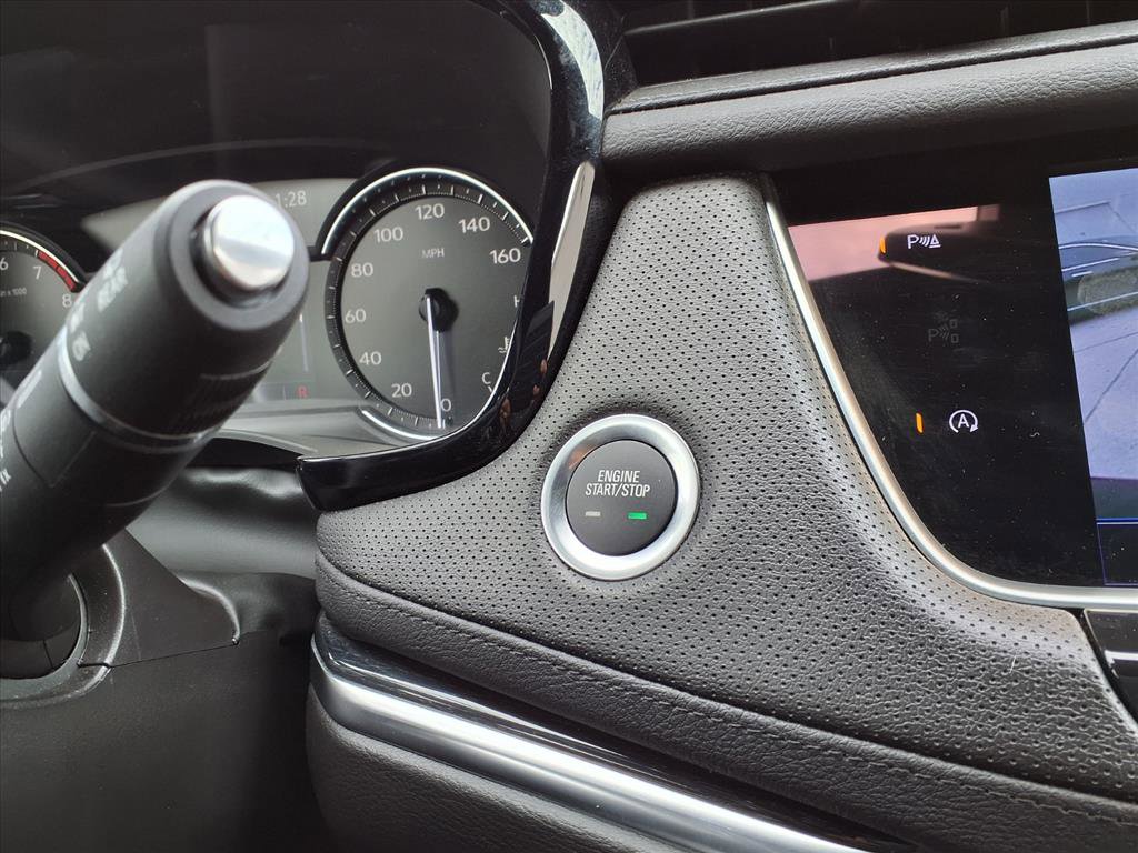 Certified 2025 Cadillac XT5 Premium Luxury image 26