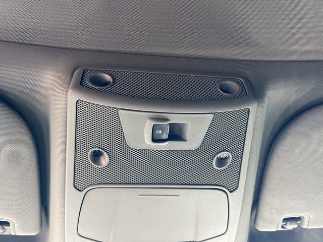 Used 2019 Ford F150 Lariat image 26