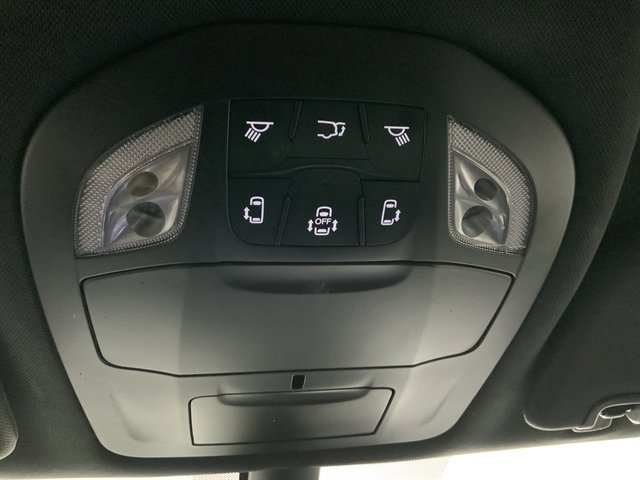 Used 2023 Chrysler Pacifica Touring image 36