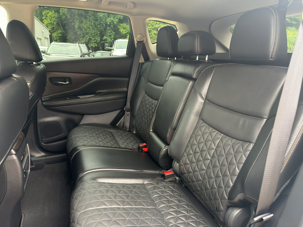 Certified 2024 Nissan Murano Platinum w/ Cargo Package FWD image 14