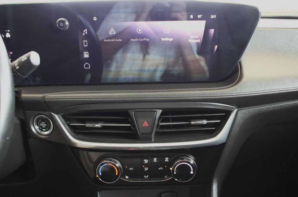 Used 2024 Buick Encore GX Sport Touring w/ Comfort Package FWD image 30