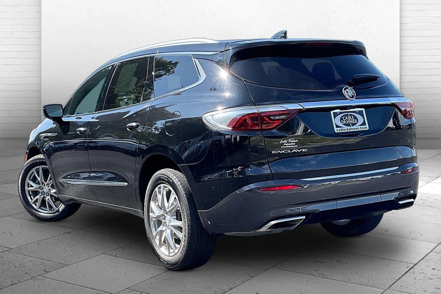 Used 2022 Buick Enclave Premium w/ Experience Buick Package FWD image 10