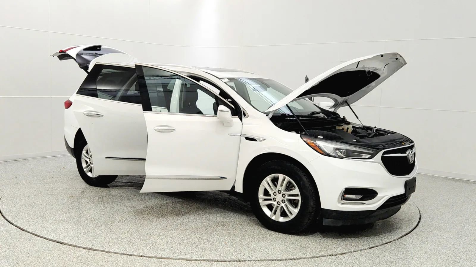 Used 2019 Buick Enclave Essence image 9