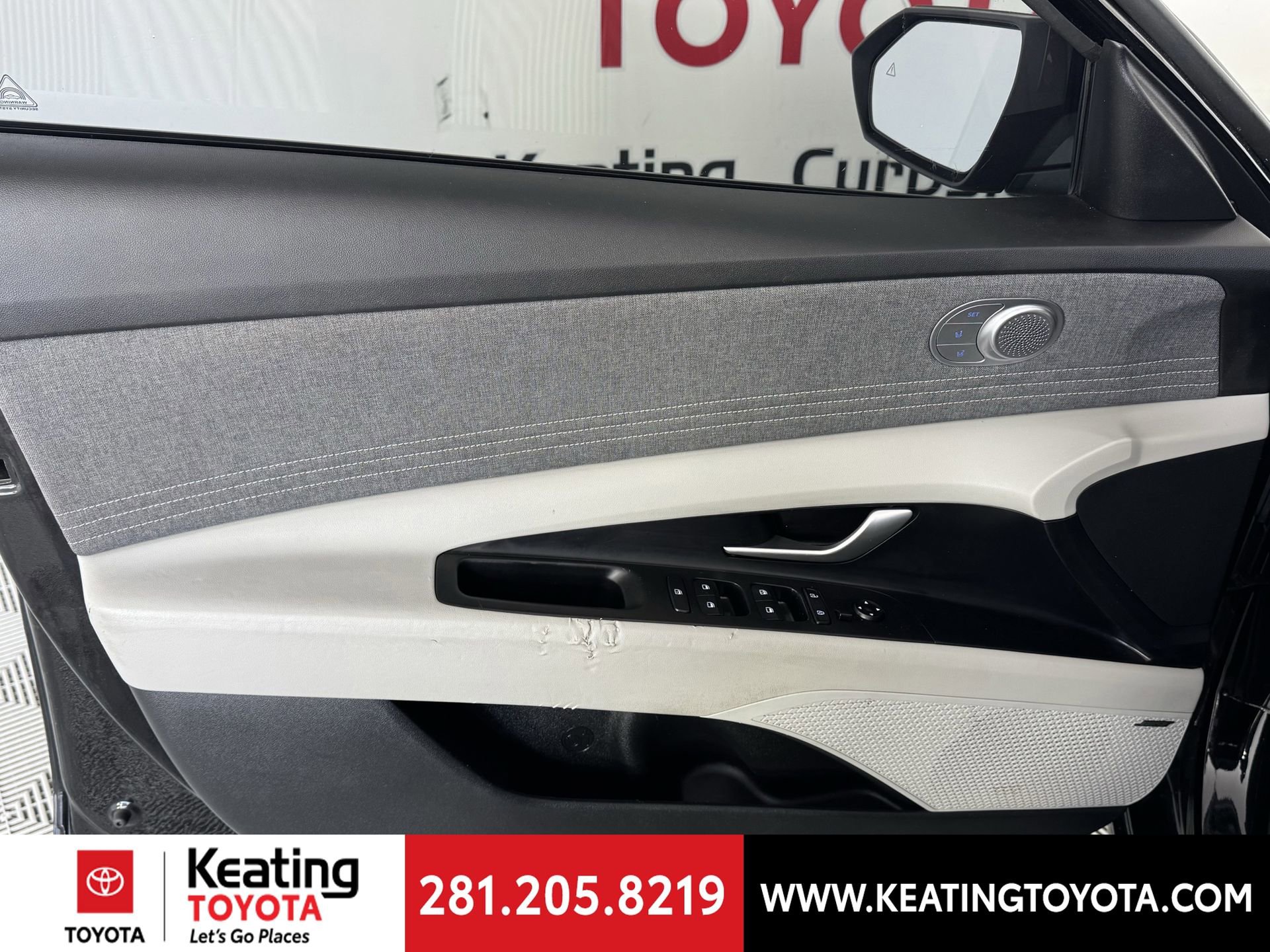 Used 2025 Hyundai Elantra Limited image 11