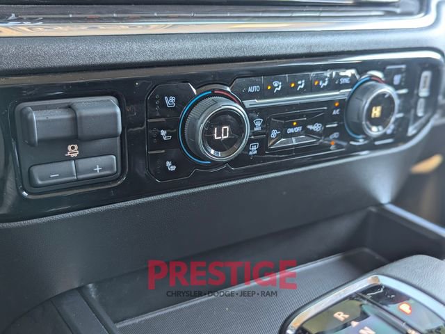 Used 2024 Chevrolet Silverado 1500 LTZ w/ Technology Package image 28