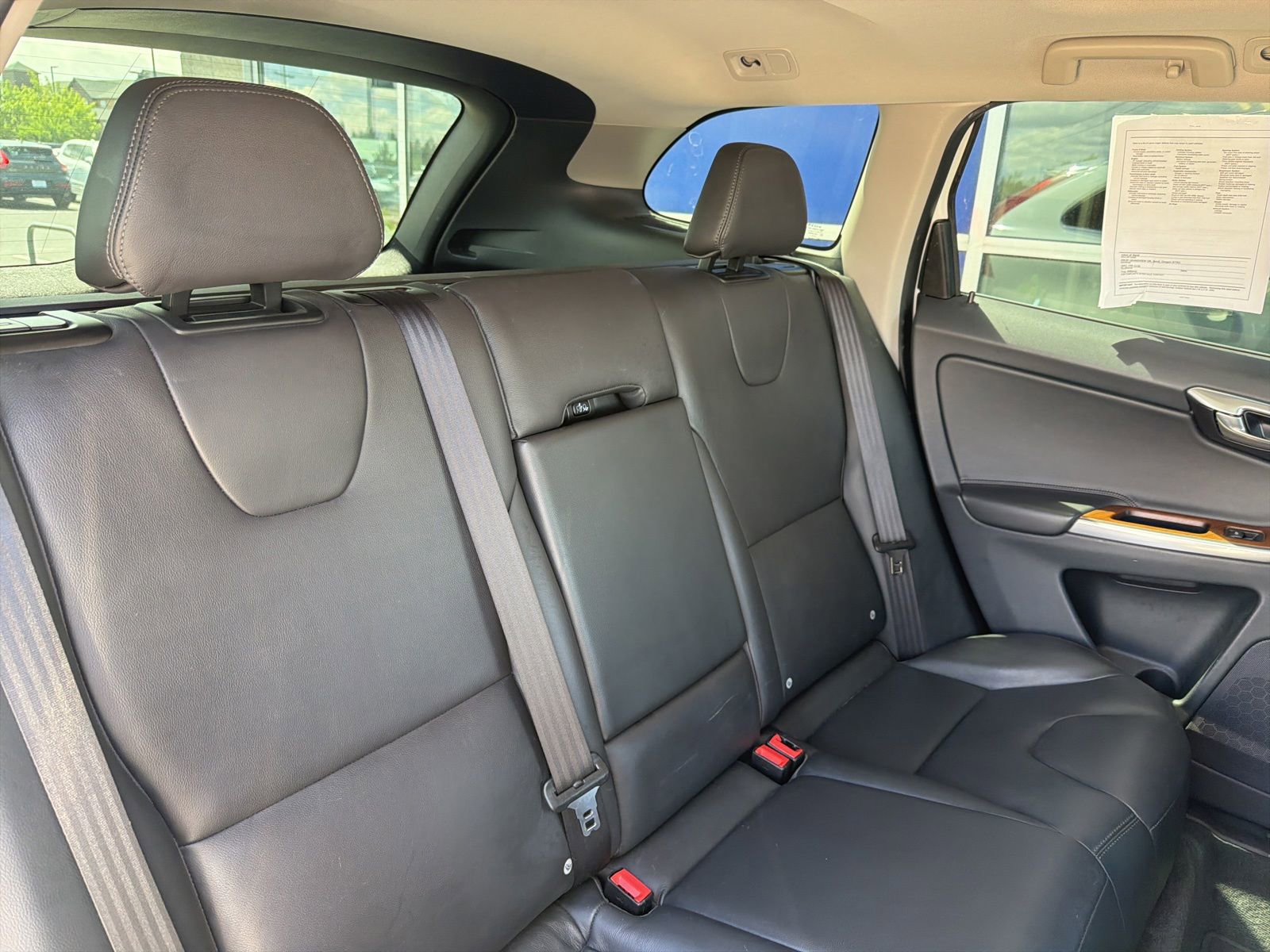 Used 2017 Volvo XC60 T5 Inscription w/ Preferred Option Package AWD/4WD image 24