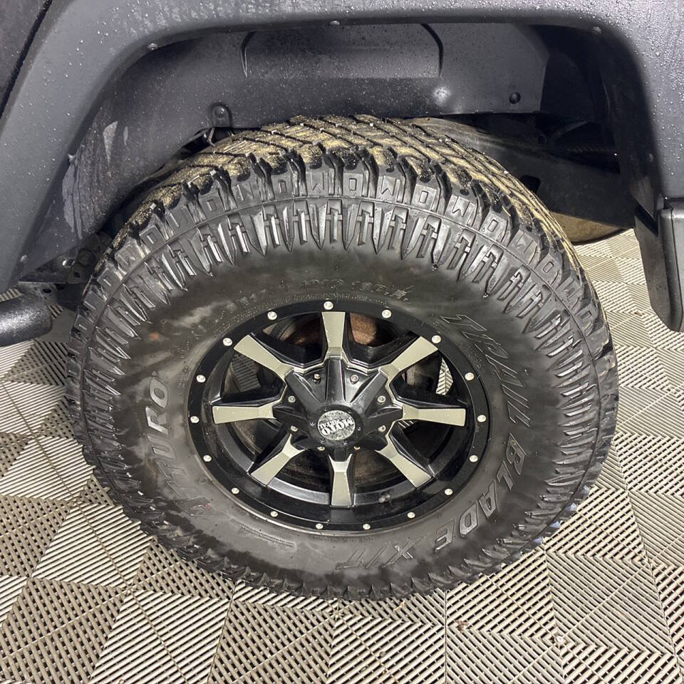 Used 2016 Jeep Wrangler Sport AWD/4WD image 27