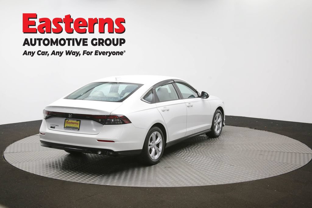 Used 2025 Honda Accord LX image 38