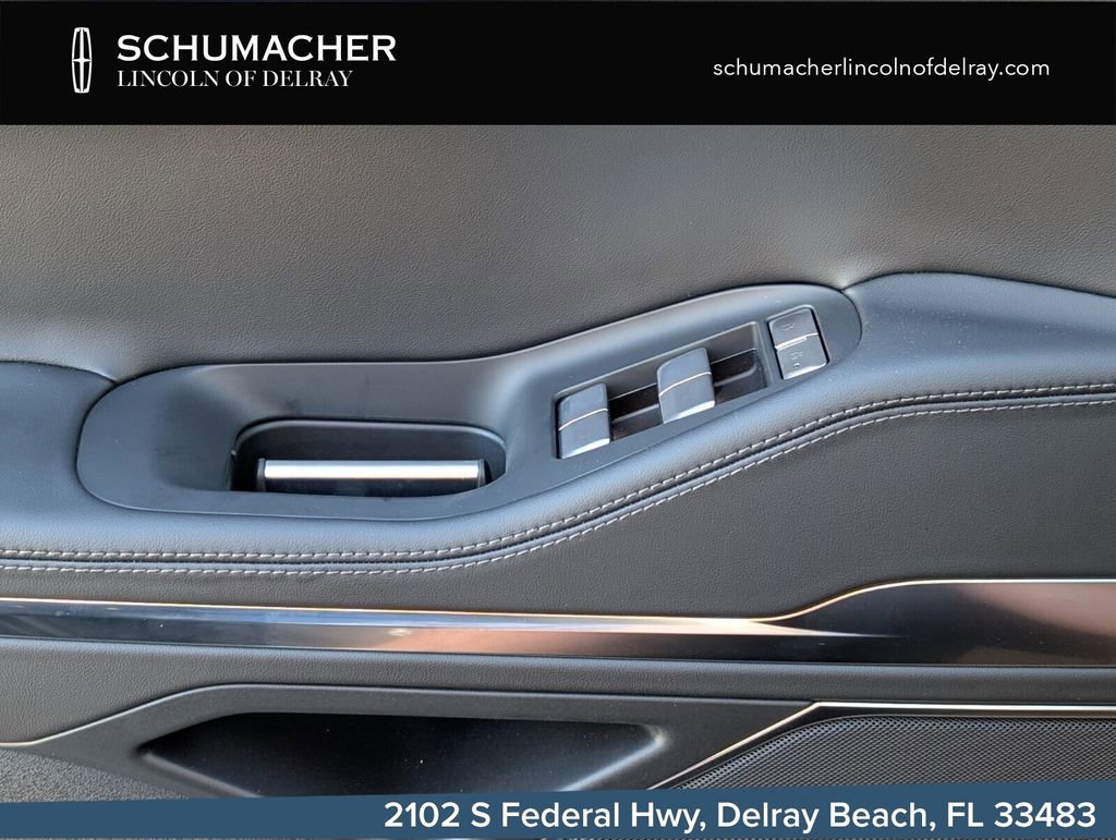 New 2026 Lincoln Navigator L Premier AWD/4WD image 22