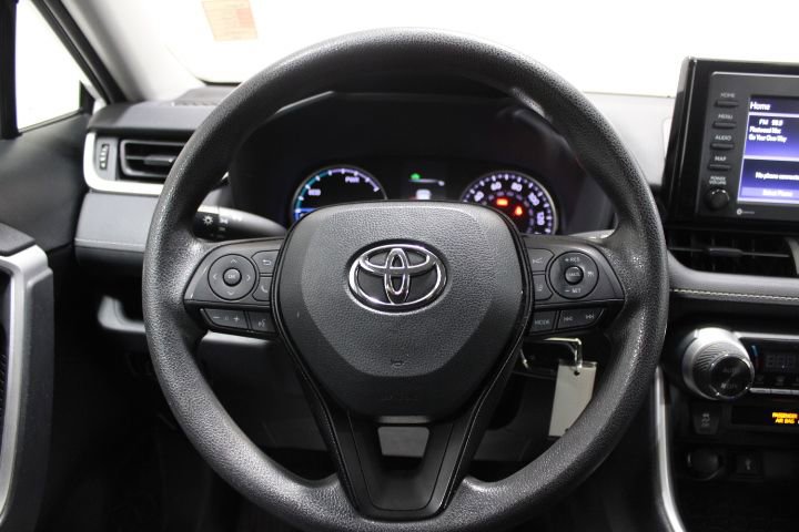 Used 2021 Toyota RAV4 LE image 35