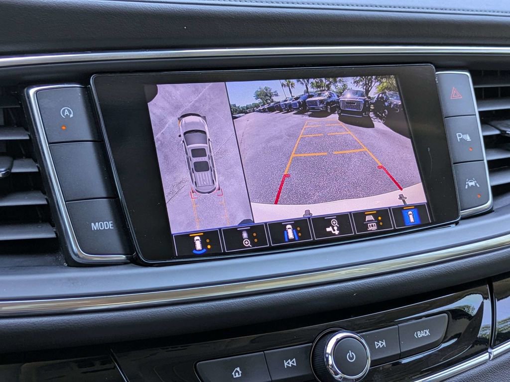 Used 2023 Buick Enclave Avenir w/ Avenir Technology Package FWD image 22