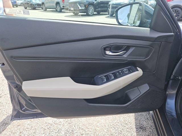 Used 2025 Honda Accord SE image 17